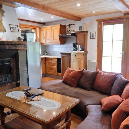 Charming Chalet In Ventron With Terrace Экстерьер фото