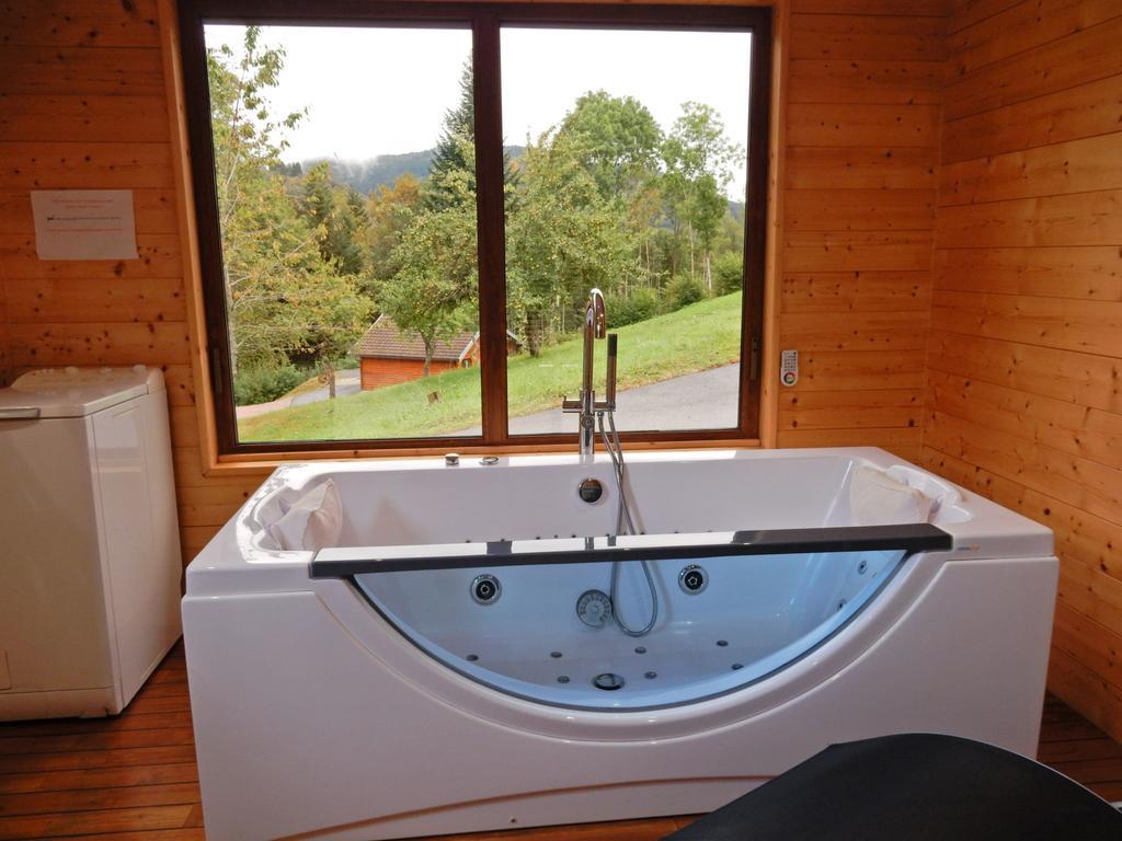 Charming Chalet In Ventron With Terrace Экстерьер фото